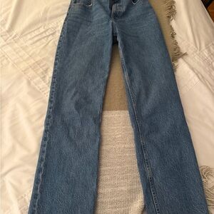 Abercrombie ‘90s Straight Ultra High Rise